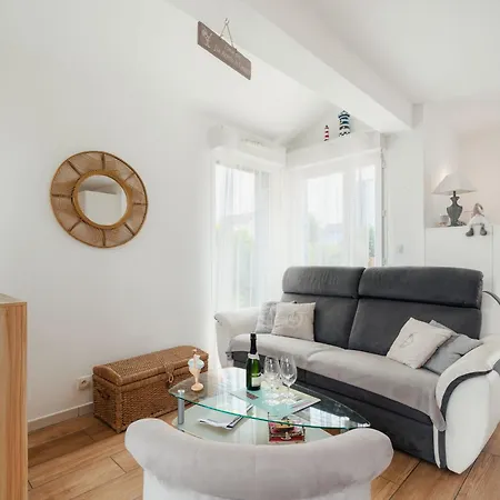 La Foujita By Interhome Dinard